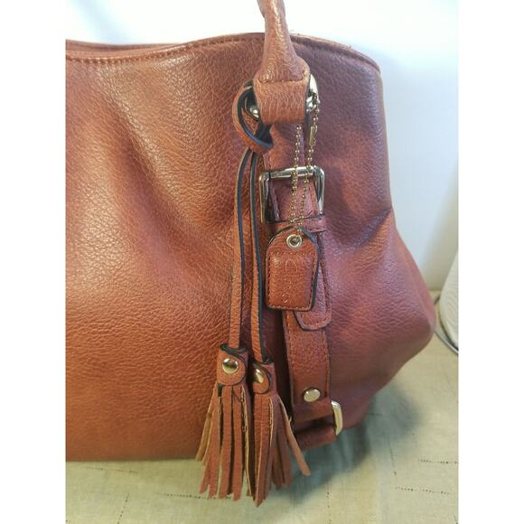 Clark's Women's Large Burnt Orange 3 Compartment Vegan Leather Handbag Tassels - Picture 3 of 12